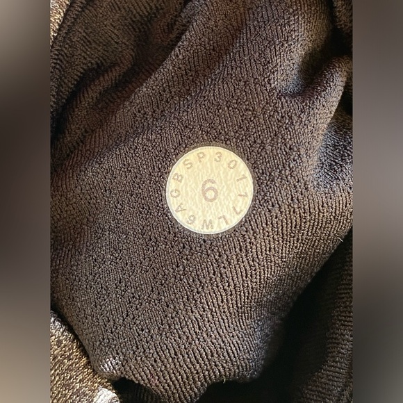 Lululemon Squad Goals Crop (17") ~Heathered Gray & Black, Size 6 - Picture 8 of 9